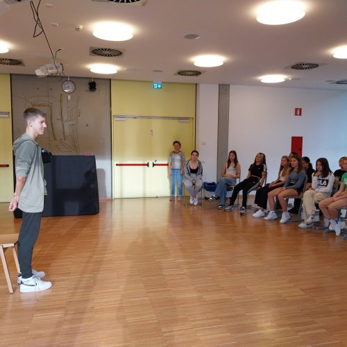 Ludo, ergo sum - Theaterpädagogischer Workshop im Sprachengymnasium