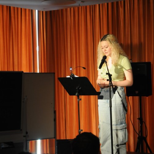 Was wäre, wenn...? Talentierte Schüler*innen präsentieren ihre Texte