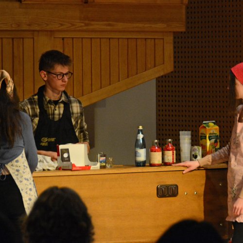 Dürrenmatts „Alte Dame“ auf Besuch in Meran