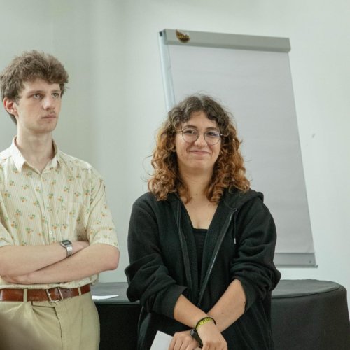 Europa hautnah erleben – Diskussionsrunde mit Südtiroler Politikern zur Europawahl an den Gymnasien Meran