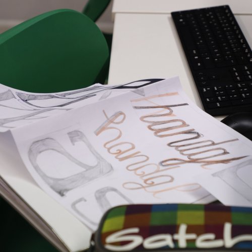 Schriftdesign mit Franziska Weitgruber