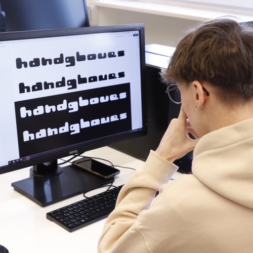 Schriftdesign mit Franziska Weitgruber