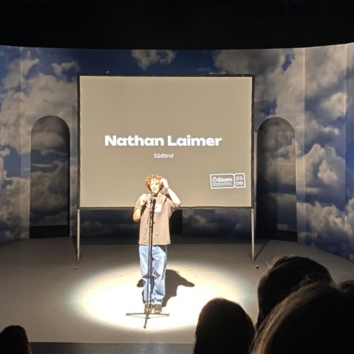 Er kam, sprach und siegte