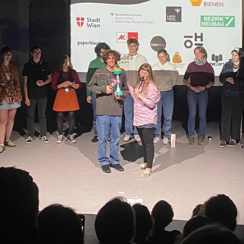 Er kam, sprach und siegte