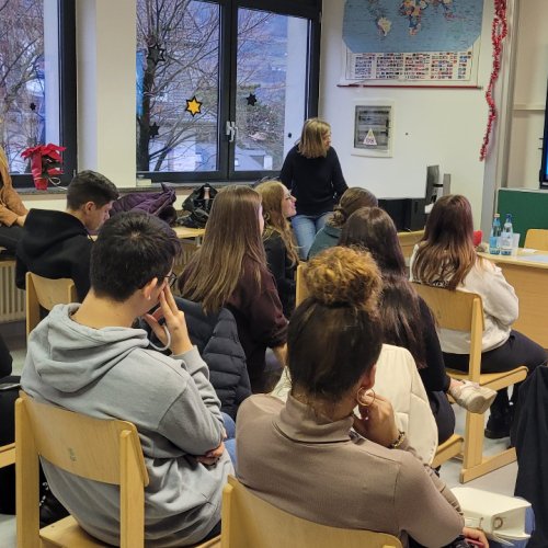 Ein wenig Orientierung …