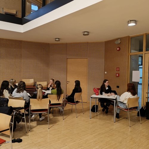 Ein wenig Orientierung …