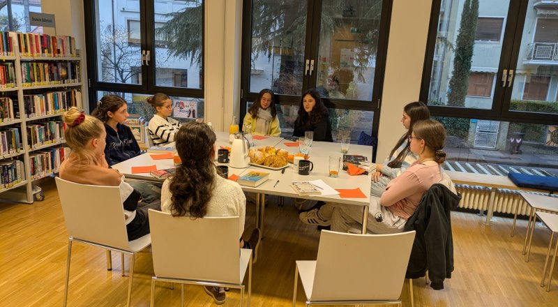 Erstes Treffen des Leseclubs