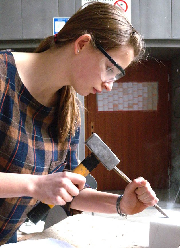 Besuch der Steinmetzschule Laas