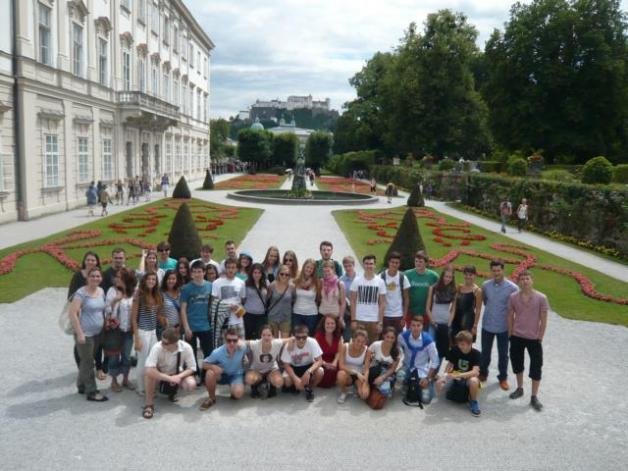 „Normale“ &amp; „Platon Youth Forum“