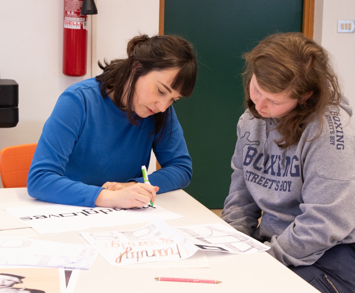 Schriftdesign mit Franziska Weitgruber